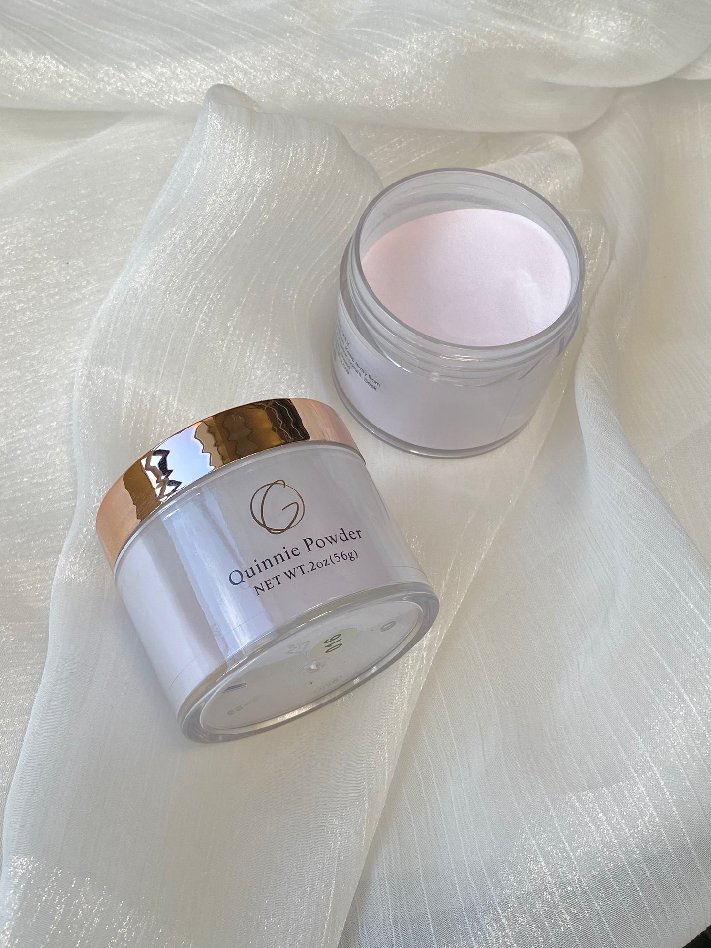 Quinnie 2-in-1 Dipping-Acrylic Powder 56g | The Perfect Alternative for Professional Nail Technicians! | Gold Nail & Beauty Supply - Nails Store in Barrie, Ontario, Canada
