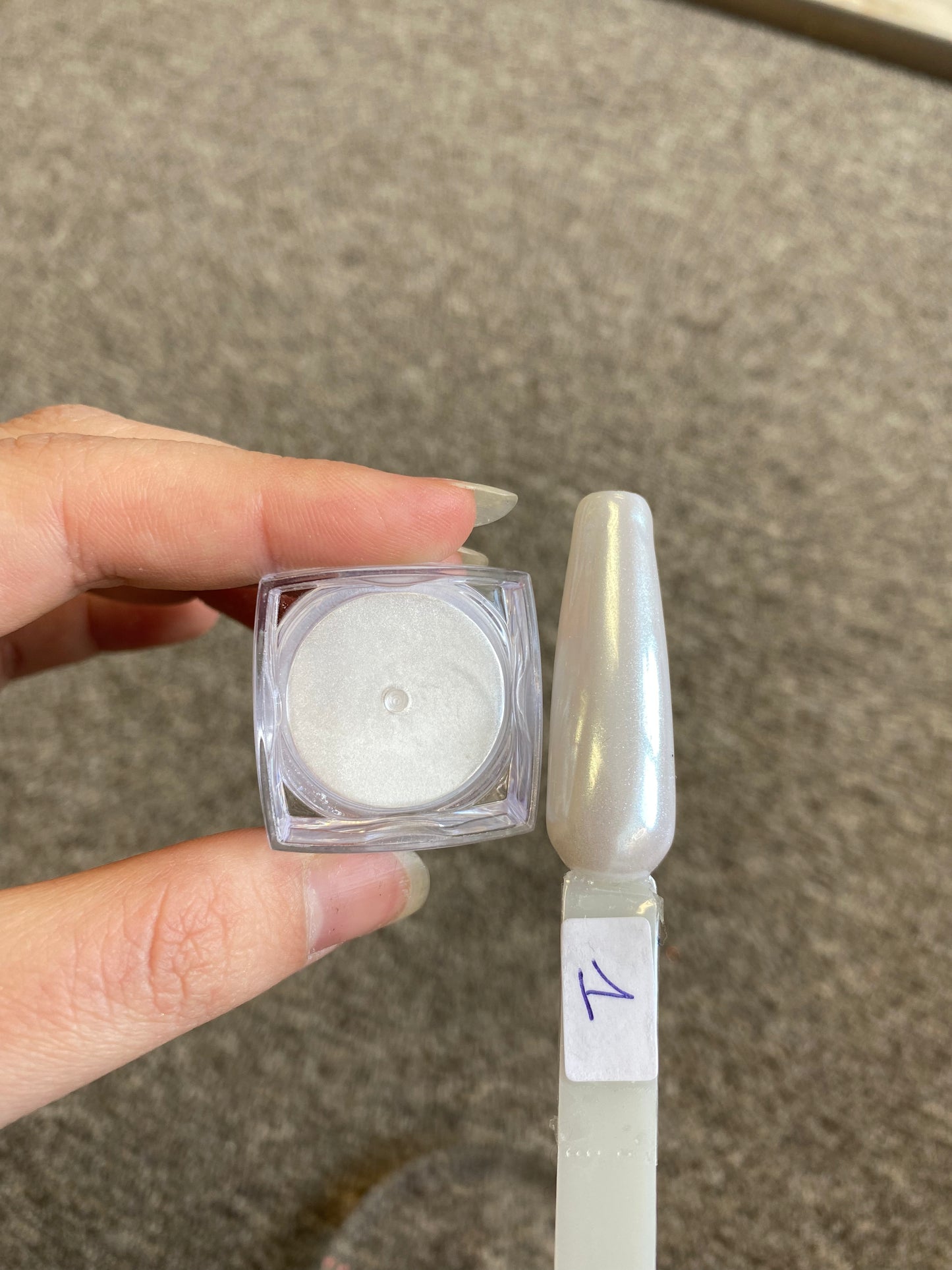 Chrome Powder For Nails Design 1G Gold Nail & Beauty Supply (Nails Products Store In Barrie, ON, Canada)
