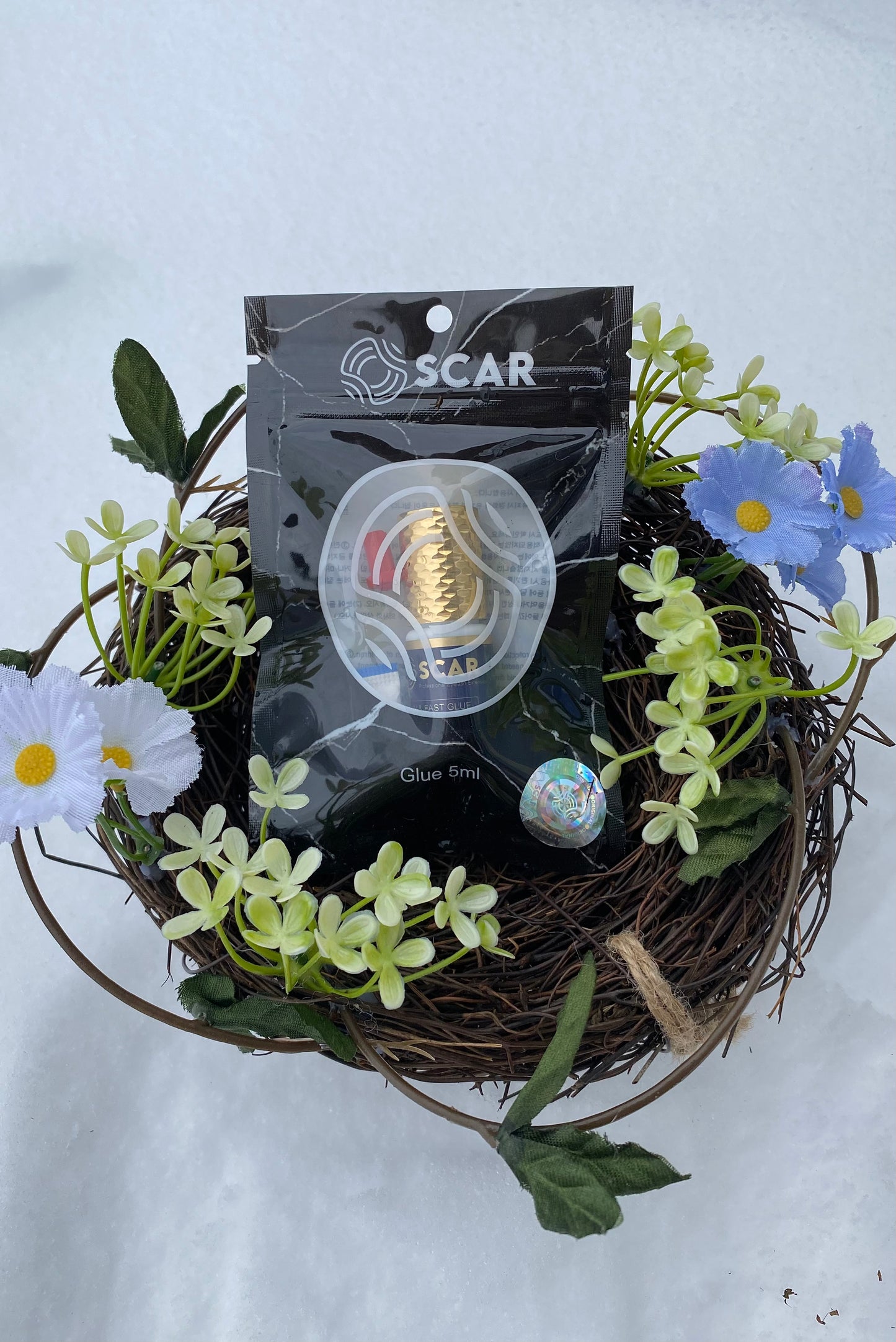 Scar Glue - Premium Lash Adhesive for Professional Artists | Gold Nail & Beauty Supply Eyelash Supply in Barrie
