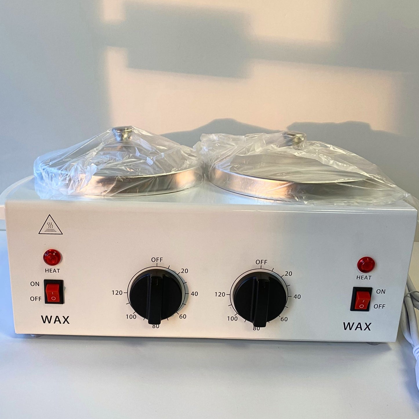 180Z Double Wax Warnmer / Gold Nail & Beauty Supply