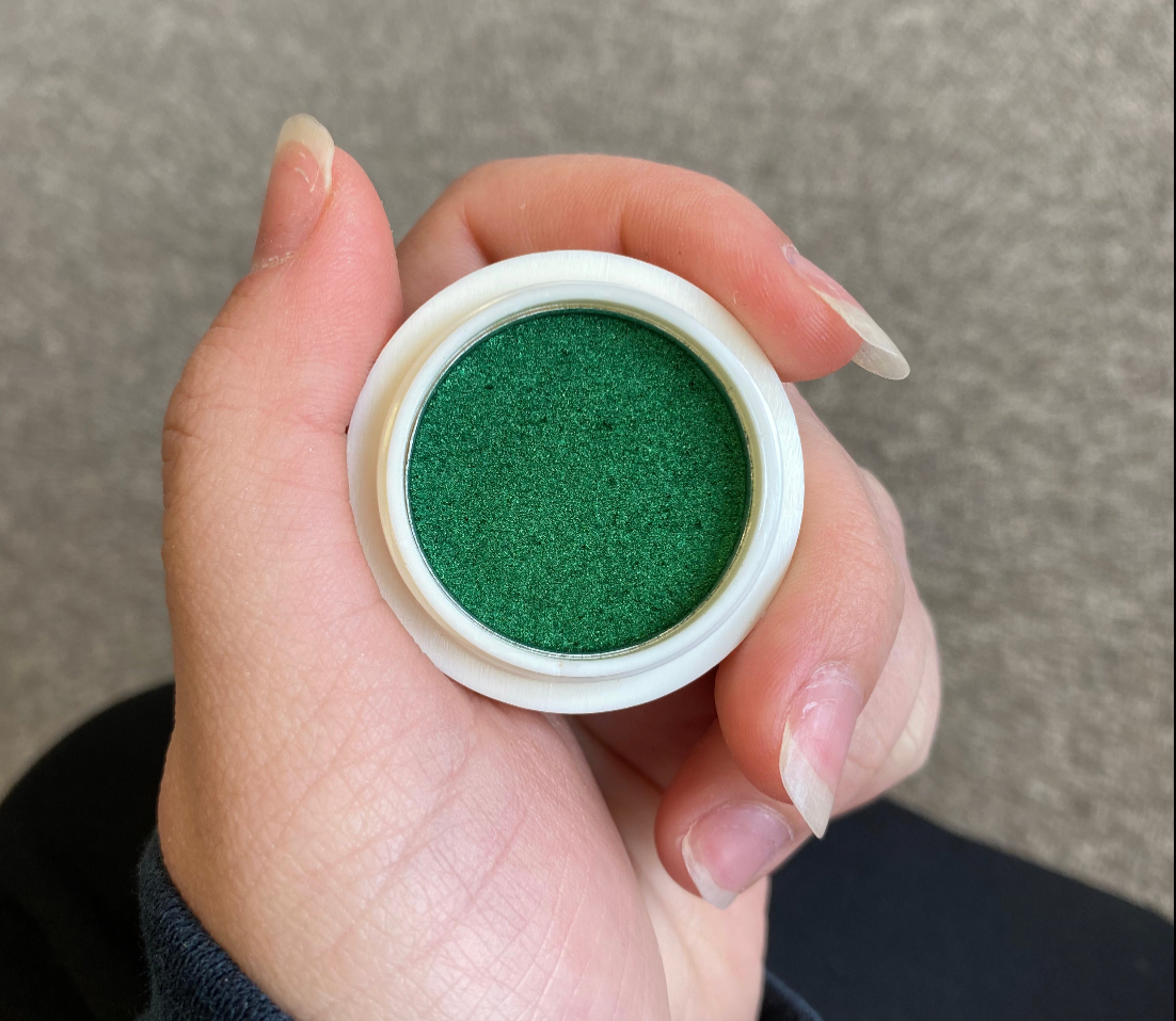 Holographic chrome powder