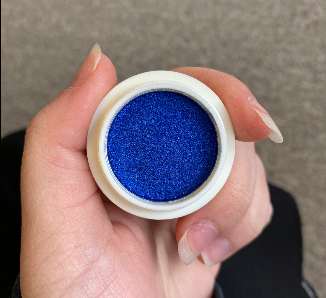 Holographic chrome powder