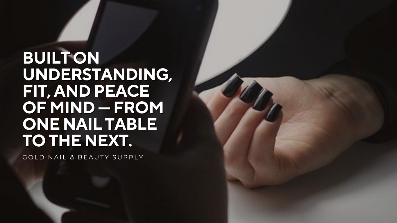 Load video: Video showing a swatch of cobalt blue paint applied on a surface, showcasing the vibrant blue color and its visual impact.